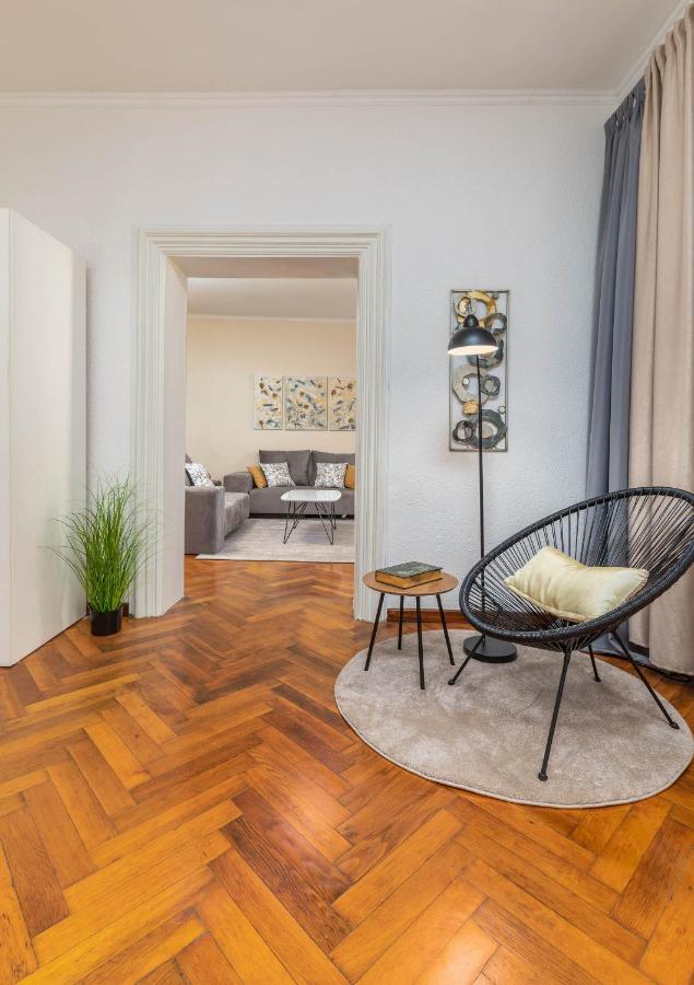 Apartment Melanie Pula Extérieur photo