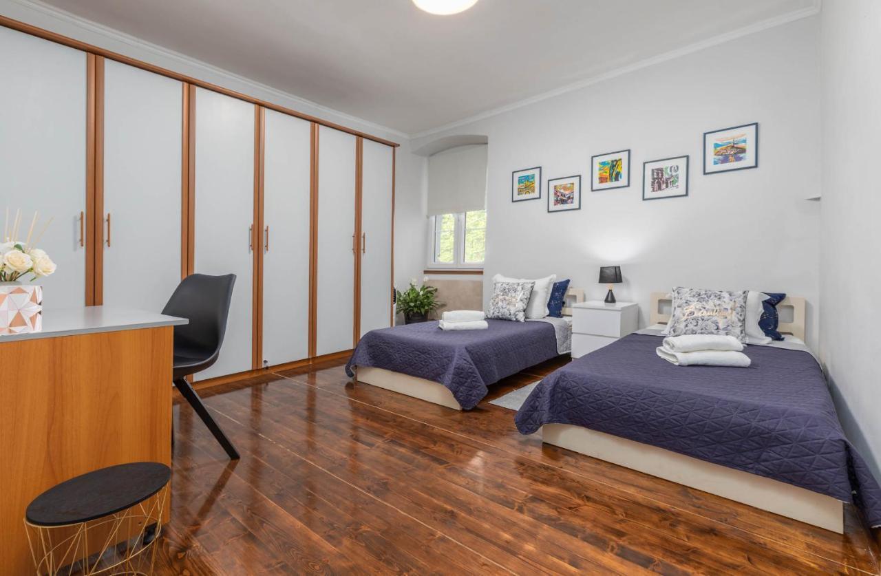 Apartment Melanie Pula Extérieur photo